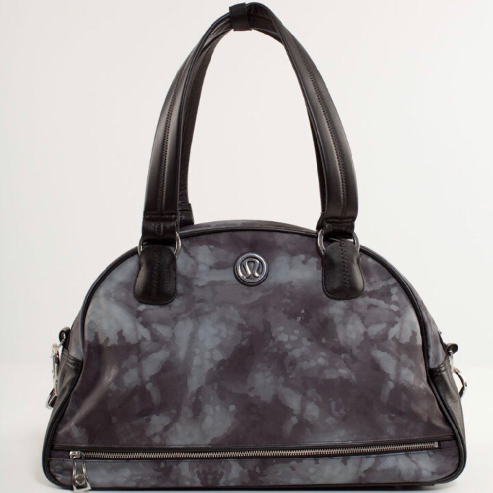 Lululemon Still Groovy Bag - Coal Camo